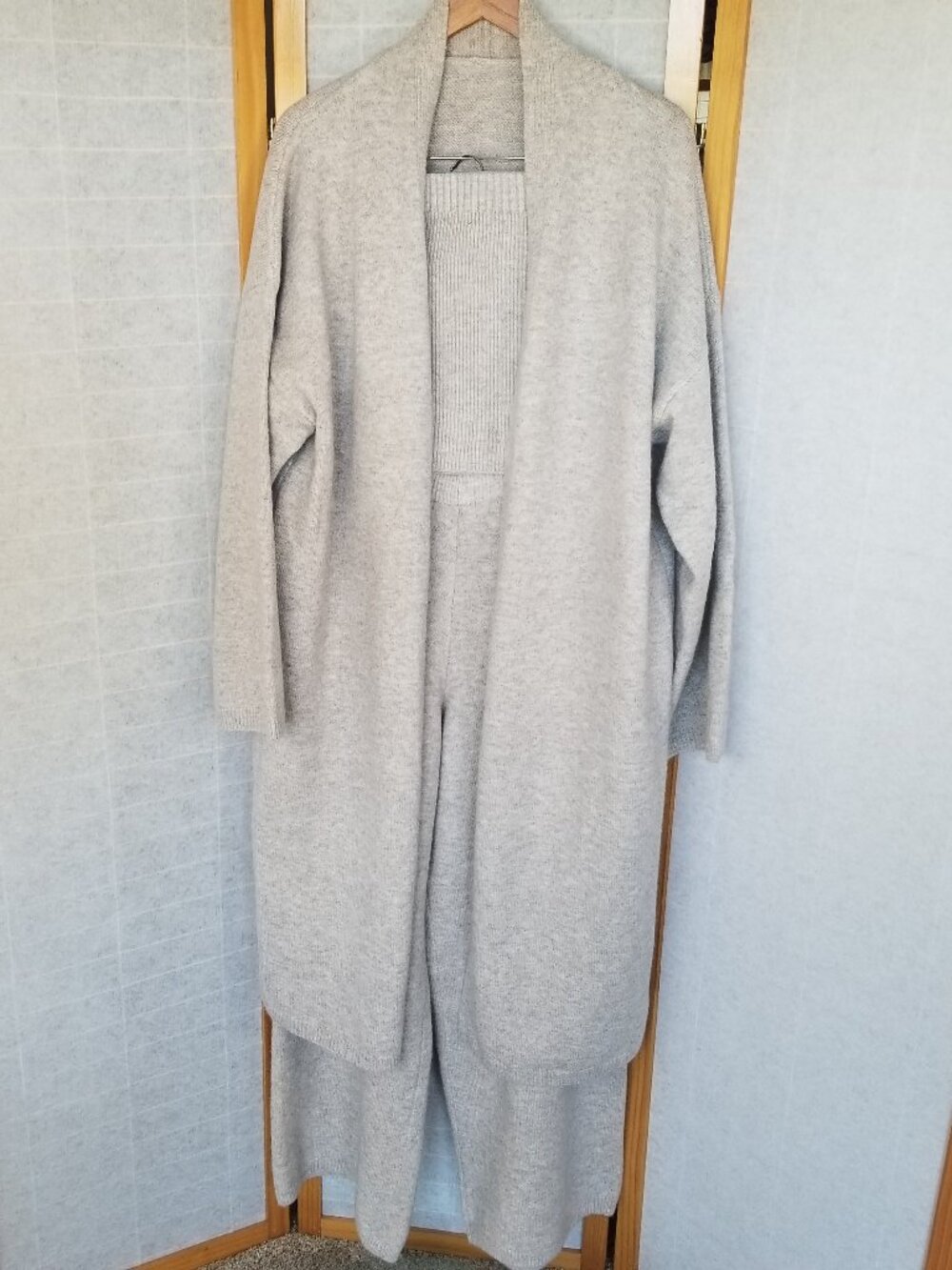 Three-Piece Knit Bustier Cardigan Pants Set Khaki Size XL Commense